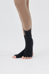 Open-Toe Ankle Yoga Socks - Black