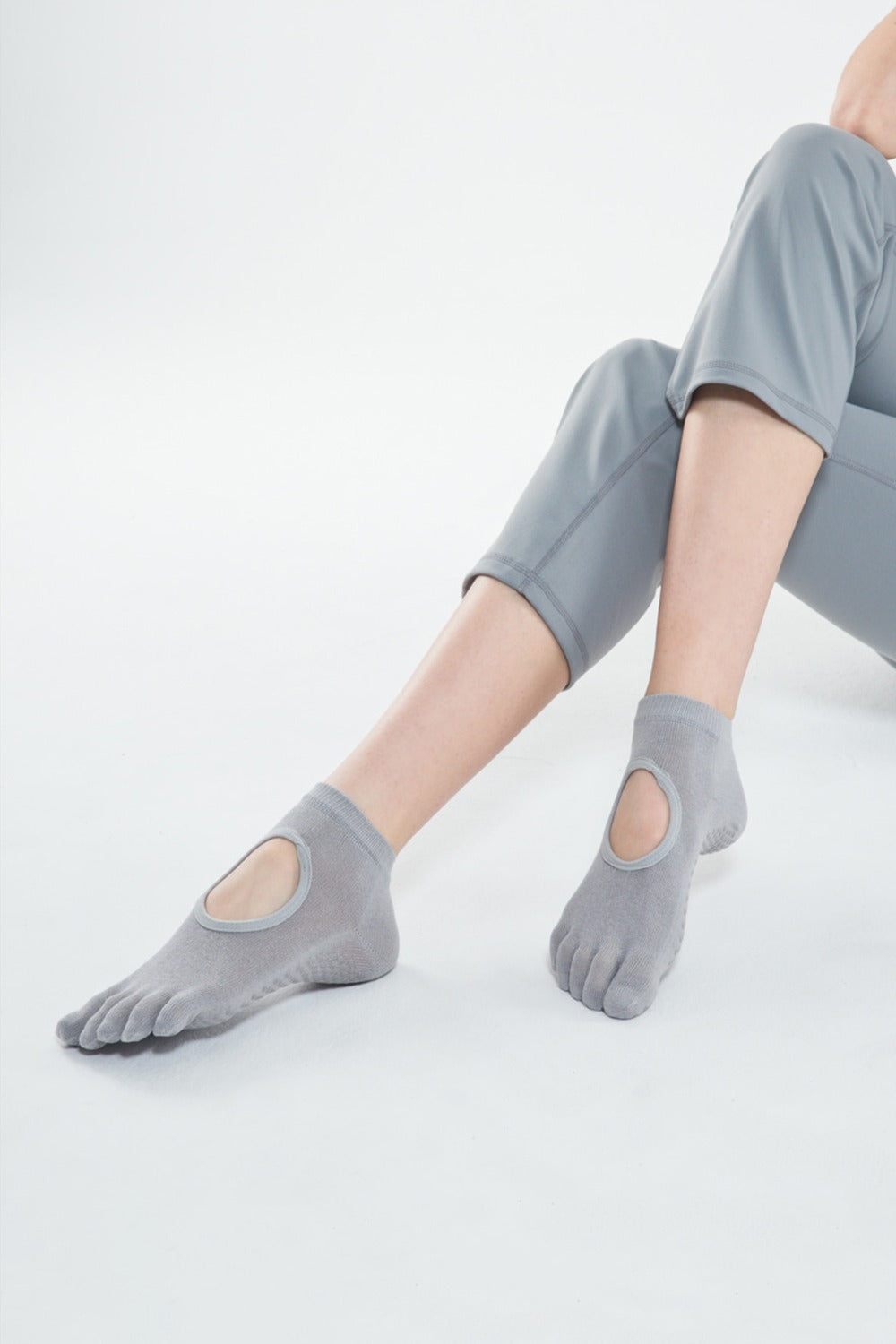 TOEZ Yoga Socks - Gray